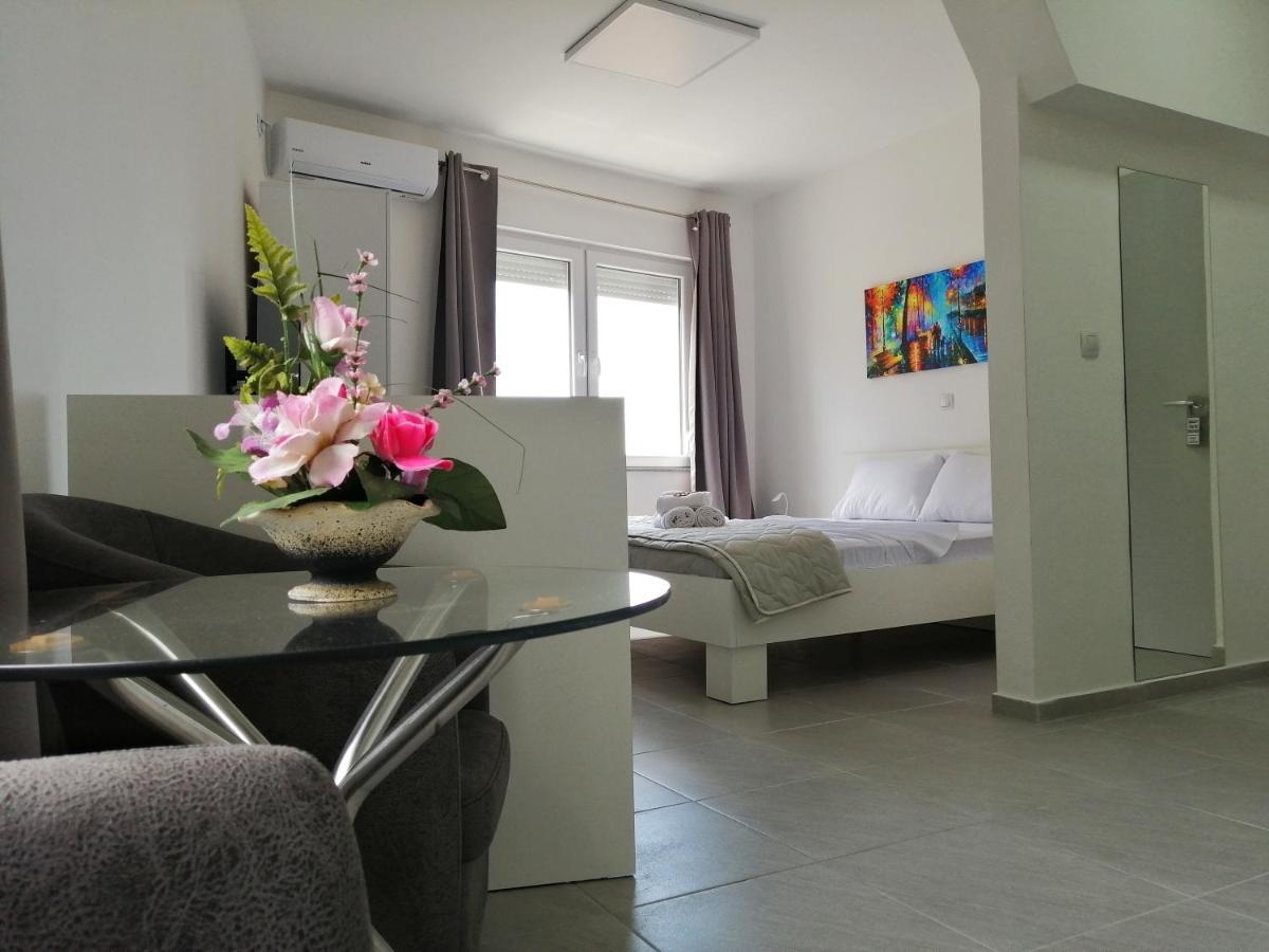 Redex Apartments Ohrid Exterior foto